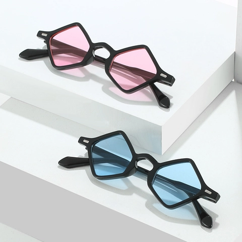 Fashion Small Frame Geometric Diamond Sunglasses For Women Men Hip Hop Style UV400 Protection PC Frame Eyewear For Party