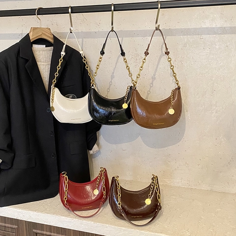 Women Hobo Shoulder Bag Crinkled Patent PU Leather Gold Chain Strap Large Capacity Crescent Chic Underarm Handbag Vintage