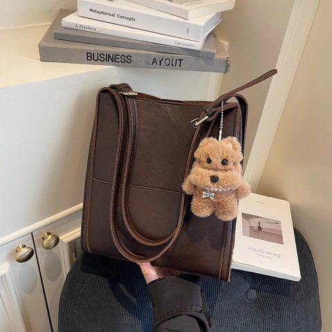 Borsa Tote Vintage In Pelle PU Grande Capacità Borsa A Spalla Minimalista Per Donna Con Ciondolo In Peluche Stile Coreano
