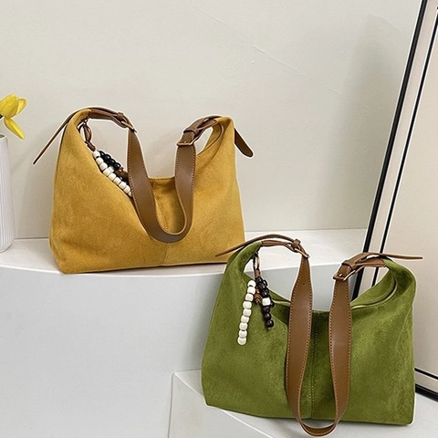 Grand Sac Hobo En Daim Vintage Sac À Bandoulière Sous L'Aisselle Avec Charme De Perles Bandoulière Réglable Pour Femmes