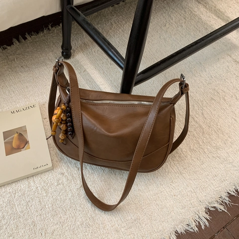 Retro Half Moon Hobo Bag PU Leather Minimalist Shoulder Crossbody Bag With Beaded Pendant For Women