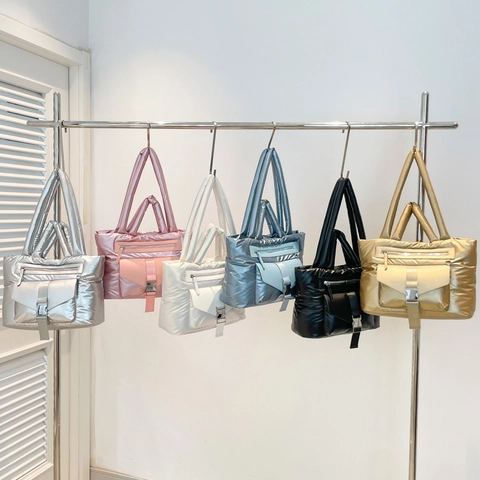 Dames Metallic Doorgestikte Puffer Tote Tas Grote Capaciteit Handtas Met Gesp En Ritsvak Winter Chique