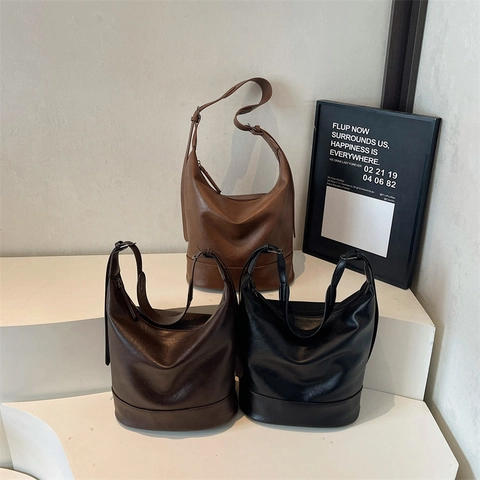Sac Hobo Femmes Grande Capacité Cuir PU Sac Seau Sac Bandoulière Pour Déplacement Quotidien Style Minimaliste Décontracté