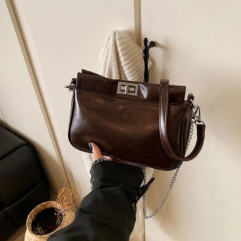 Borsa A Mano In Pelle PU Borsa A Tracolla Piccola Quadrata Semplice Chiusura Girevole Argento Catena Versatile Donna