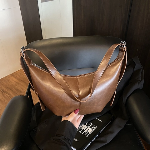 Hobo Tasche Für Damen Retro PU Leder Große Kapazität Halbmond Schultertasche Umhängetasche Mit Perlenanhänger Minimalistisch