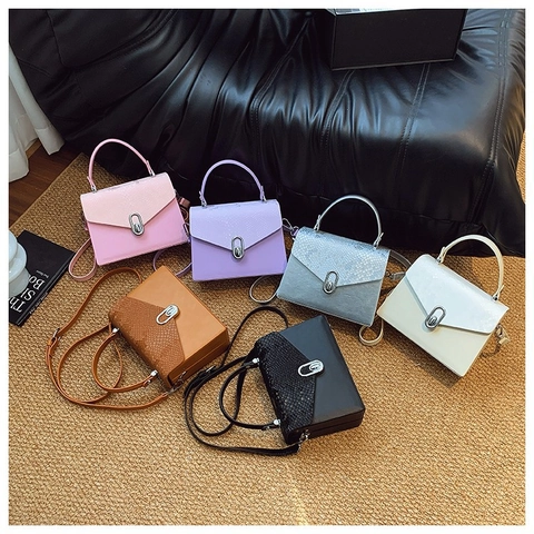 Women PU Leather Crossbody Bag Snake Pattern Top Handle Box Handbag Metal Lock Vintage Fashion