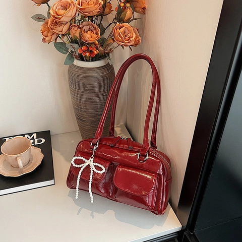 Glossy PU Leather Underarm Handbag For Women With Artificial Pearl Bow Pendant Two Front Pockets Large Capacity Commuter Bag