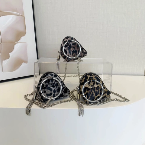 Mini Leopardenmuster Dreieck Tasche PU Leder Mit Metallring Griff Und Kette Quaste Mode Handtasche