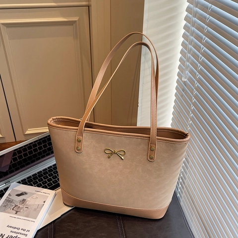 Sac Fourre-Tout Pour Femmes Cuir PU Grande Capacité Sac À Main Épaule Avec Décoration Noeud Métal Style Rétro Bureau Quotidien