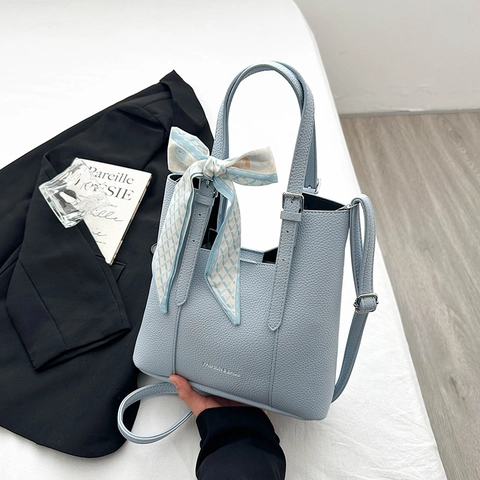 Borsa Da Donna In Pelle PU Con Motivo Lychee Foulard Decorativo Tracolla Versatile Borsa A Secchiello Quadrata