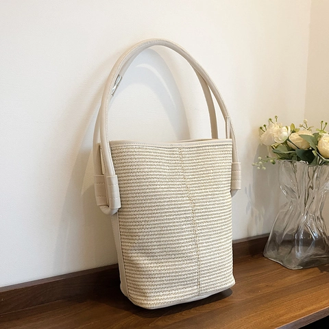 Women Woven Bucket Bag PU Leather Handbag Casual Summer Vacation Simple Retro Solid Color Tote