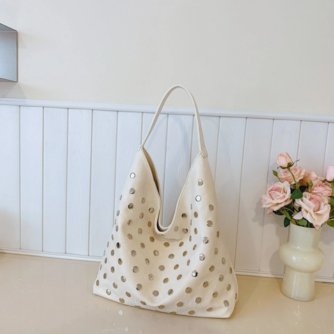 Vintage Nieten Hobo Tasche PU Leder Große Kapazität Schulter Tote Handtasche Punk Stil Damen