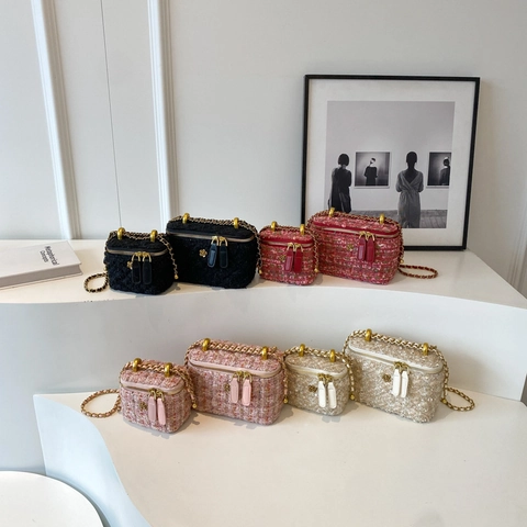 Elegante Tweed Umhängetasche Box Bag Mit Blumendekor Metallkettenriemen Vintage Kosmetikkoffer Für Damen