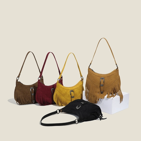 Vintage Tassel Crossbody Bag For Women PU Leather Bohemian Style Shoulder Bag With Adjustable Strap Metal Buckle Solid Color
