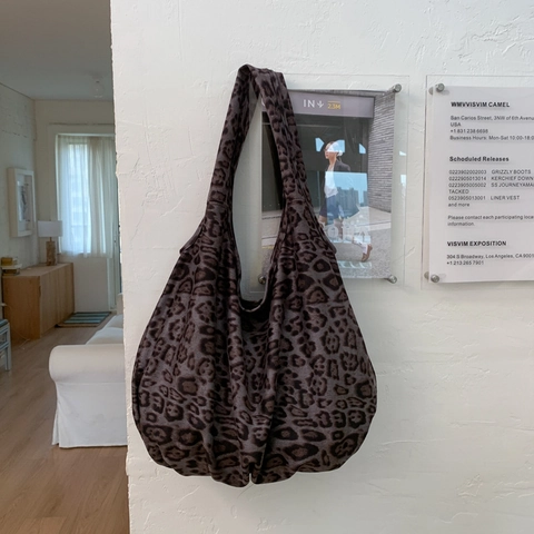 Women Large Capacity Hobo Bag Retro Suede Fabric Shoulder Tote Casual Commute Solid Color Leopard Print