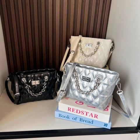 Borsa A Tracolla Trapuntata A Rombi Per Donna Con Tracolla A Catena Chiusura In Metallo Pelle PU Versatile