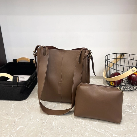 Große Damen Tote Bag Und Beutel PU Leder Kaffeebraun Schultertasche Umhängetasche Mit Verstellbarem Riemen Magnetverschluss