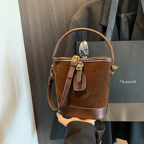 Borsa A Secchiello In Ecopelle Scamosciata Vintage Borsa A Tracolla Tinta Unita Con Manico Superiore Finiture Dorate Donna