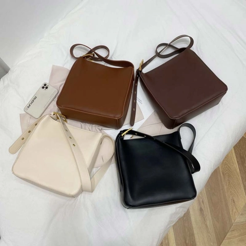 Women Minimalist Bucket Bag PU Leather Large Capacity Shoulder Crossbody Bag With Adjustable Wide Strap And Inner Pouch