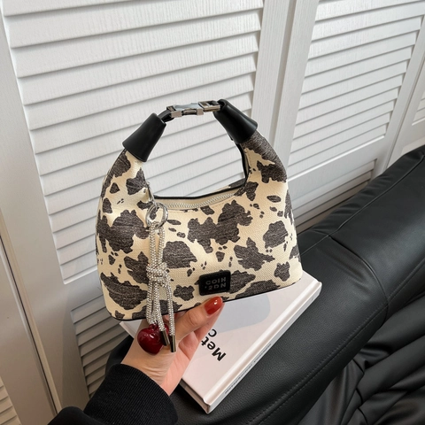 Bolso Hobo De Cuero PU Para Mujer Estampado De Vaca Leopardo Bolso De Axila Con Colgante De Corazón Borla Bolso De Hombro