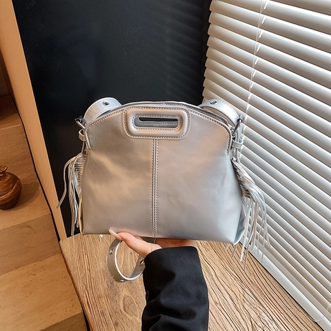 Damen Handtasche Mit Fransen PU Leder Umhängetasche Mit Hohlgriff Und Verstellbarem Ösenriemen Mode Quadratische Tasche