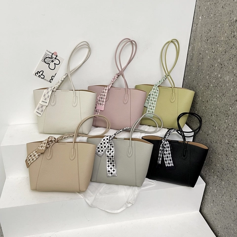 Bolso Tote Grande Para Mujer De Cuero PU Con Decoración De Bufanda Bolso De Hombro Elegante Con Bolsa Interior