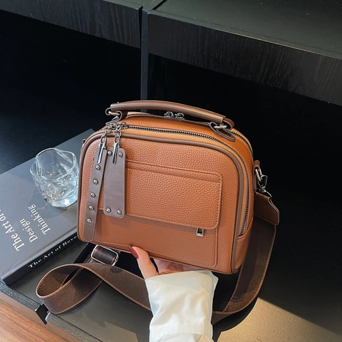 Women Retro Pebbled PU Leather Crossbody Bag With Wide Strap Rivet Decor Handbag Commute Small Square Bag