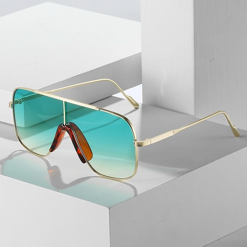Oversized Shield Sunglasses Fashion Metal Frame UV400 Protection Integrated Large Lens Square Eyewear Women Men Trend