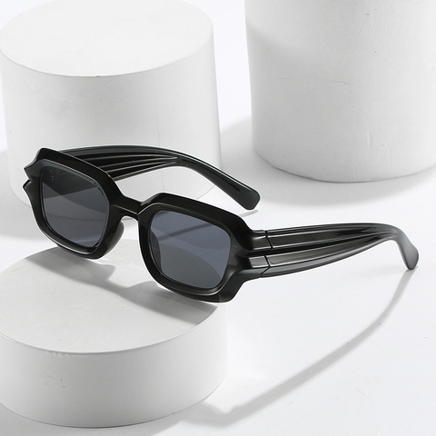 Square Sunglasses PC Frame UV400 Protection Cyberpunk Hip Hop Style Fashion Textured Temple Unisex Eyewear