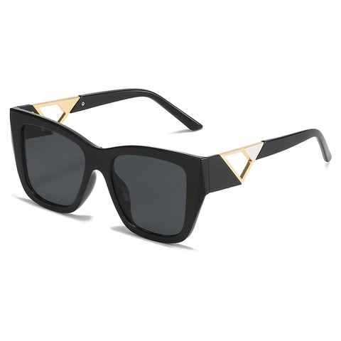 Fashion Square Sunglasses With Metal Triangle Hinge UV400 Protection PC Frame Vintage Oversized Eyewear For Women