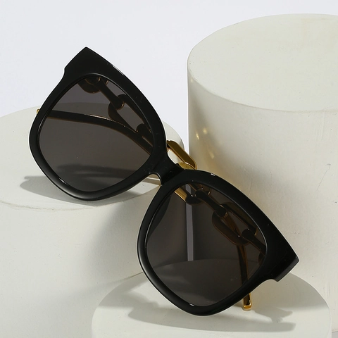 Square Large Frame Sunglasses With Metal Chain Temples Sun Protection Fashion Eyewear For Women