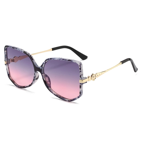 Oversized Square Sunglasses UV Protection Vintage PC Frame Metal Temples Fashion Eyewear Women Summer Travel