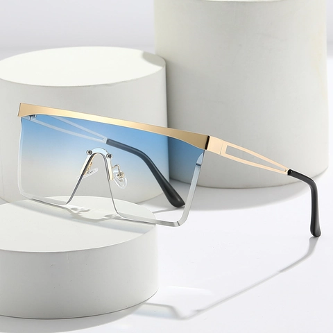 Oversized Square Sunglasses One Piece Integrated Gradient Lens Gold Metal Hollow Frame UV400 Protection Fashion Unisex