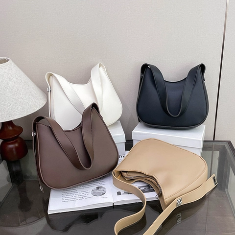 Minimalist Crescent Shoulder Bag PU Leather Solid Color Hobo Crossbody Bag For Women Daily Commute Stylish