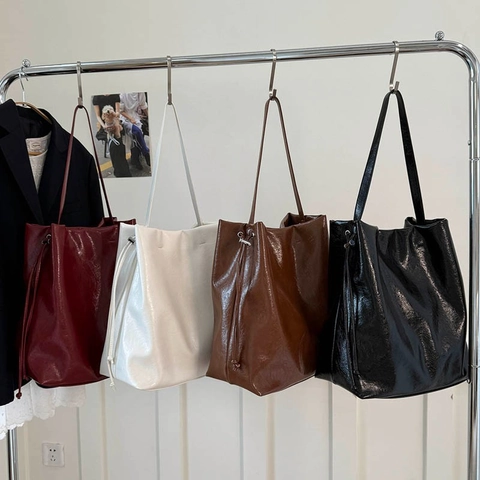 Grand Sac Fourre-Tout Cuir PU Brillant Côté Cordon Large Bandoulière Trajet Épaule Main Minimaliste Vintage