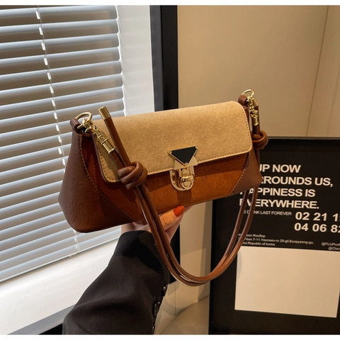 Bolso Baguette Vintage Para Mujer Bolso De Axila Cuero PU Gamuza Color En Contraste Hebilla Triangular Estilo Francés