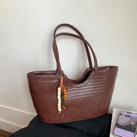 Sac Fourre-tout Tissé Cuir PU Grande Capacité Sac à Main Avec Gland En Perles De Bois Style Bohème Vintage Femmes