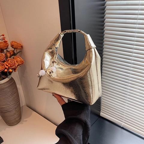 Borsa A Spalla Hobo Donna Pelle PU Metallizzata Forma Di Luna Borsa A Mano Con Ciondolo Perla Artificial Tracolla Regolabile Trendy