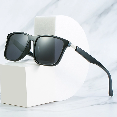 Men Polarized Sunglasses PC Frame UV400 Protection Square Wood Grain Pattern Temples Outdoor Sports Leisure Eyewear