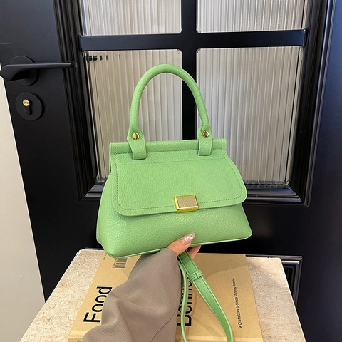 Sac Bandoulière Femme Cuir PU Grainé Boucle Métal Doré Rabat Poignée Supérieure Bandoulière Réglable Style Français