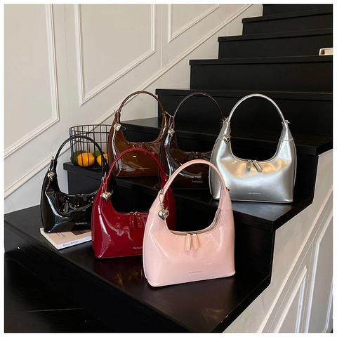 Borsa Hobo In Pelle Verniciata Lucida Donna Borsa A Spalla Retro Mezzaluna Con Pendente A Cuore
