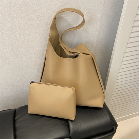 Grand Sac Cabas Grande Capacité Minimaliste En Cuir PU Style Hobo Avec Pochette Assortie Style Urbain Quotidien