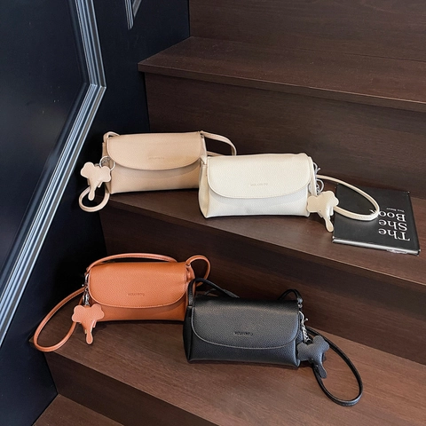 Women Litchi Grain PU Leather Crossbody Bag Chic Niche Flap Shoulder Purse With Cute Decorative Elephant Charm