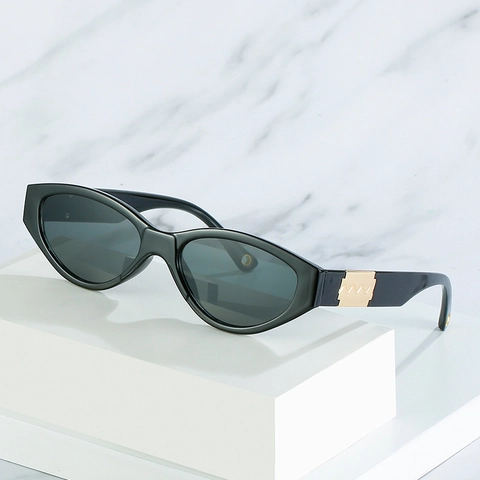 Occhiali Da Sole Vintage Cat Eye Da Donna Montura In PC Alla Moda Con Decorazione A Onde Dorate Protezione UV400