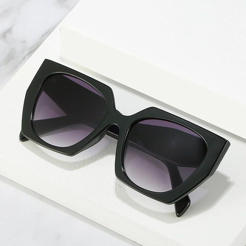 Oversized Polygon Sunglasses Geometric Large Frame UV400 Protection Trendy Fashion Eyewear For Women Men Outdoor Travel