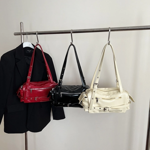Sac Sous Les Aisselles Moto Pour Femmes Cuir PU Brillant Rivet Style Punk Y2K Sac À Main Bandoulière Poches Multiples Sangle Réglable