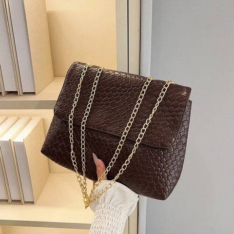 Damen Gewebte Schultertasche PU Leder Retro Mode Achseltasche Mit Goldener Metallkette Pendler Umhängetasche