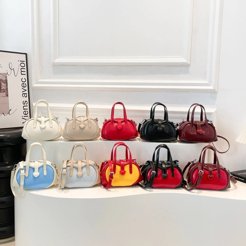 Mini Borsa A Mano In Pelle PU Decorazione Cuore Borsa A Tracolla Forma A Conchiglia Stile Coreano Dolce Per Donna