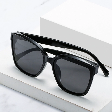 Oversized Square Sunglasses PC Frame AC Lens UV400 Protection Retro Vintage Fashion Streetwear For Women