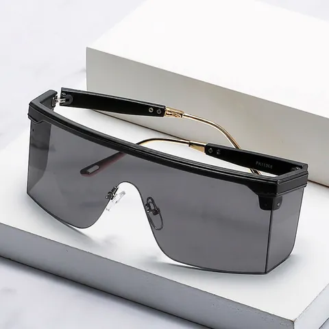 Occhiali Da Sole Shield Oversized Lente Integrata Protezione UV400 Montatura PC Metallo Moda Visiera Unisex